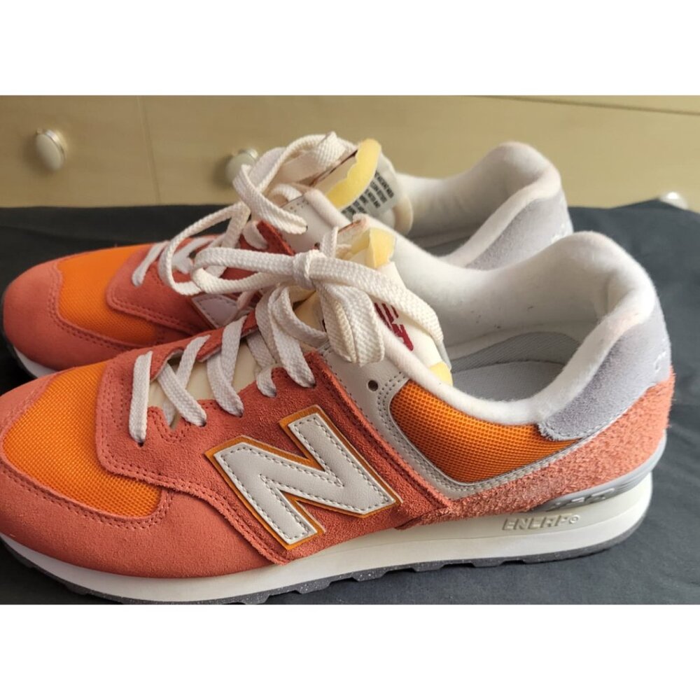 Women Orange Shoes - Picture 3 of 3